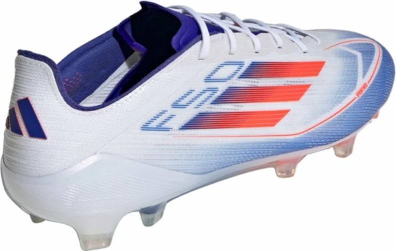Atlete futbolli adidas për meshkuj, të bardha dhe blu