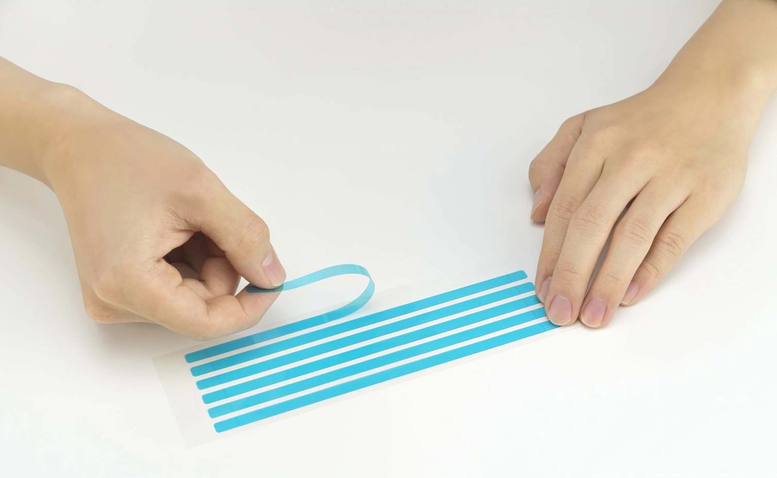 Kit instalimi Kensington Replacement Accessory për privacy screen deri 34 inç, kaltër/bardhë