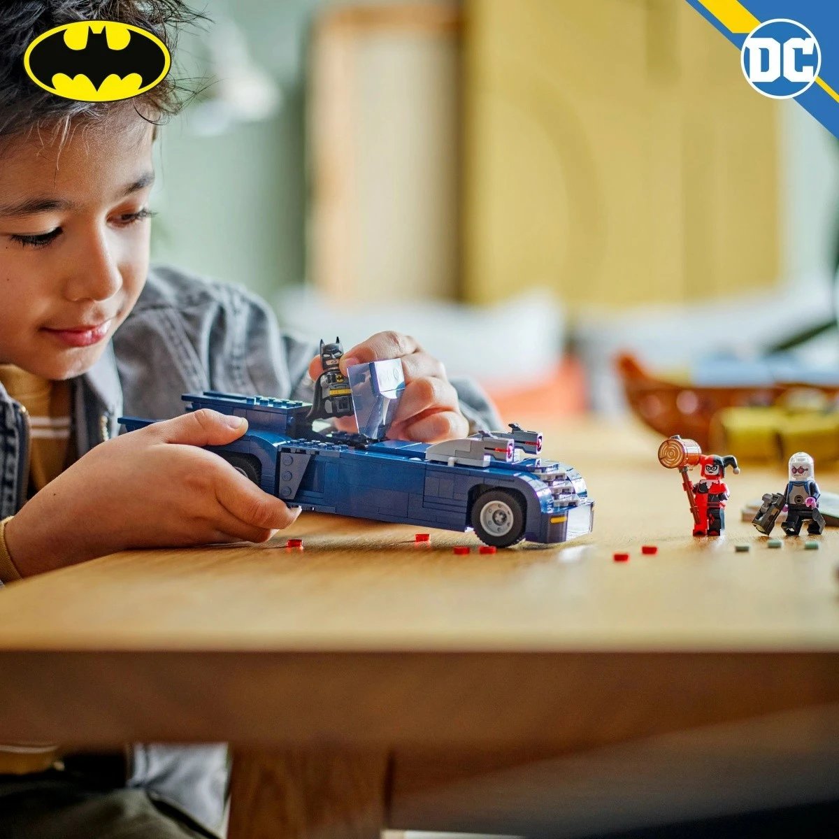 Set lodrash LEGO Super Heroes Batman me Batmobile 76274, 435 pjesë, për fëmijë, Blu