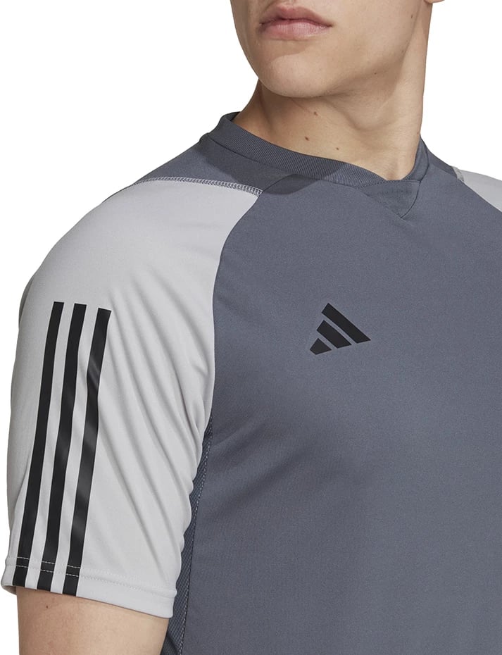 Maicë për meshkuj adidas, gri