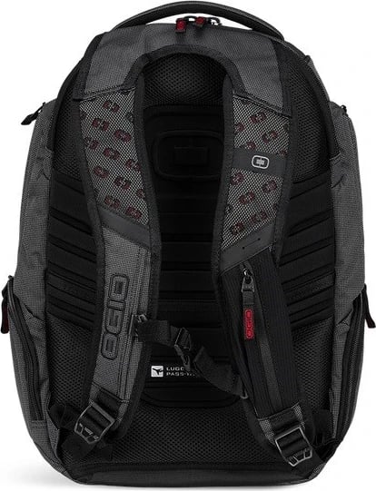 Çantë shpine Ogio Renegade, e zezë