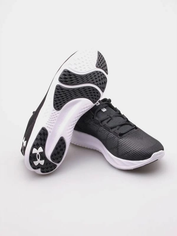Atlete për meshkuj Under Armour Charged Swift, të zeza