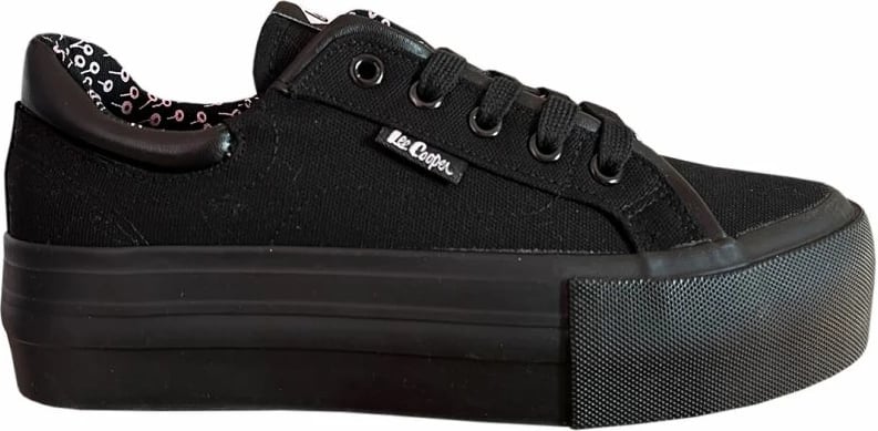Atlete për femra Lee Cooper, të zeza
