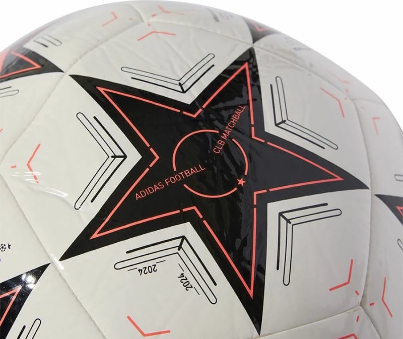 Top futbolli adidas, i bardhë