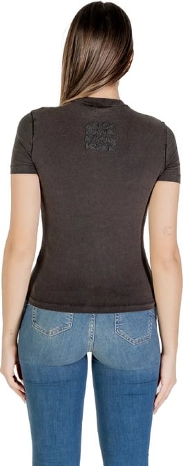Maicë Desigual femra, e zezë