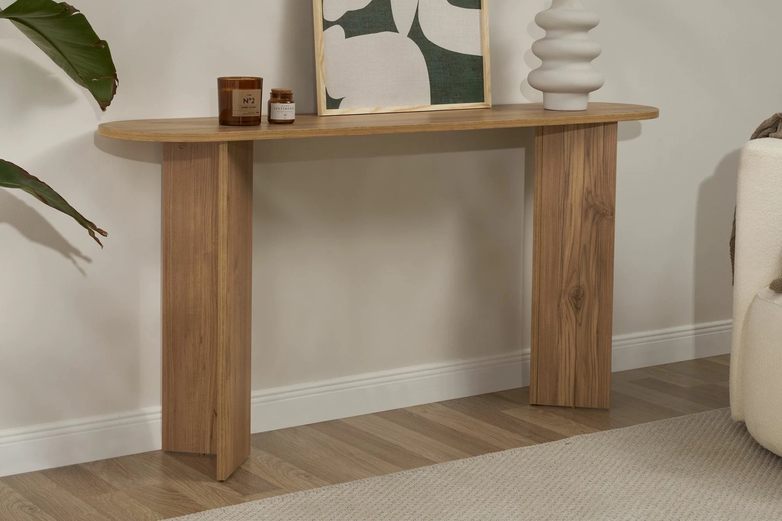 Komodë anësore Nordure, Sira, ngjyrë lisi