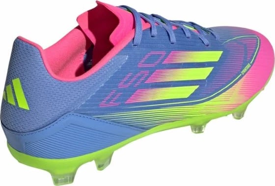 Çizme futbolli adidas për meshkuj dhe fëmijë, shumëngjyrëshe