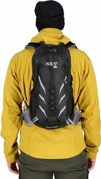 Çantë shpine hiking Nils Extreme, e zezë