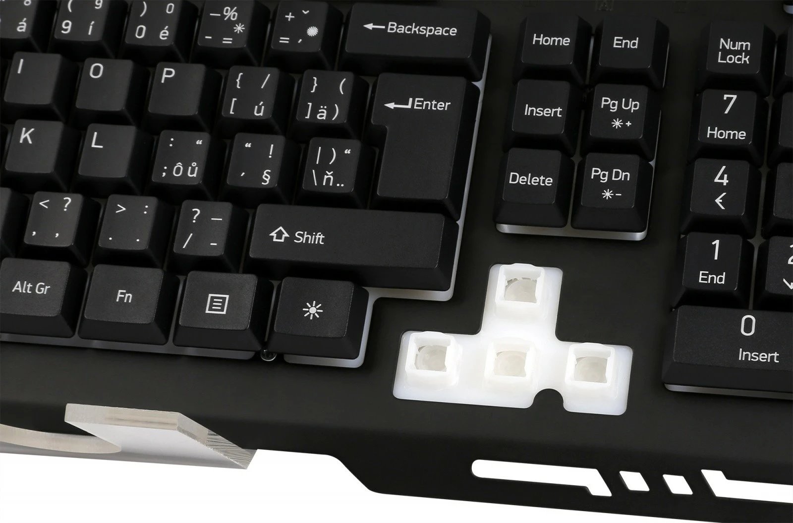 Tastierë YENKEE Shadow YKB 3200, me ndriçim LED, me kabllo, e zezë