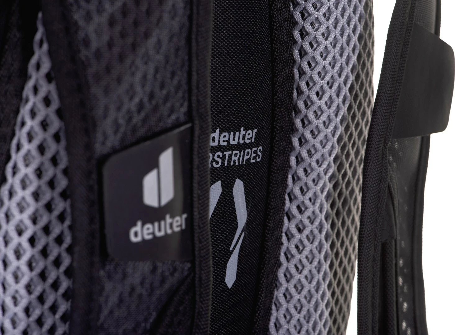 Çantë shpine Deuter Race 8, 8 L, E zezë