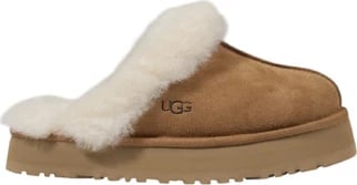 Papuqe femra Ugg, beige