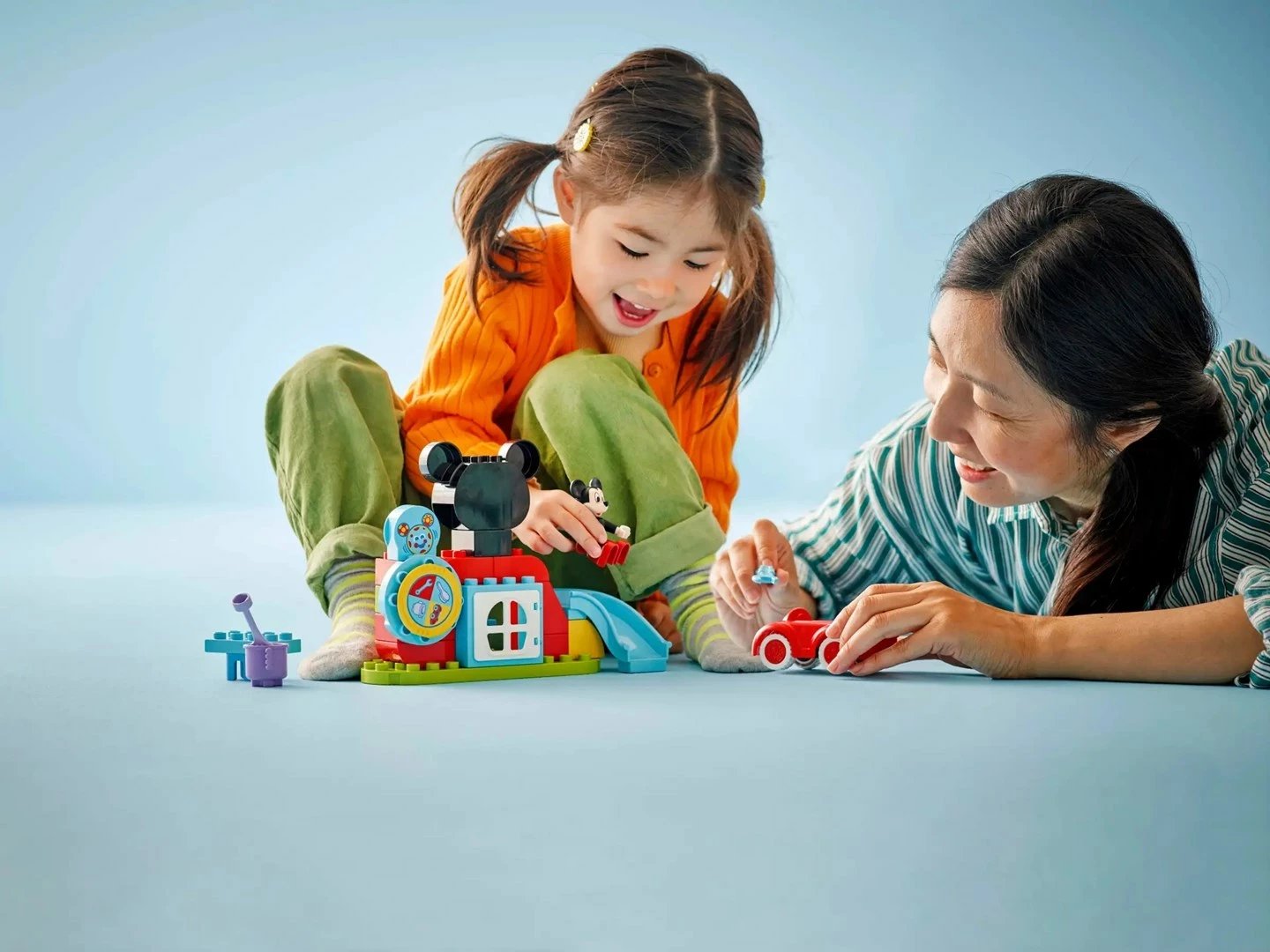 Set LEGO makina DUPLO Mickey Mouse Friends Club