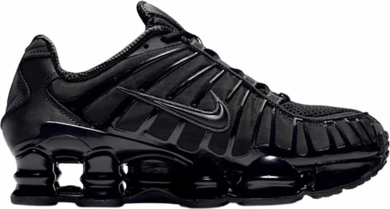 Atlete Nike për meshkuj, të zeza