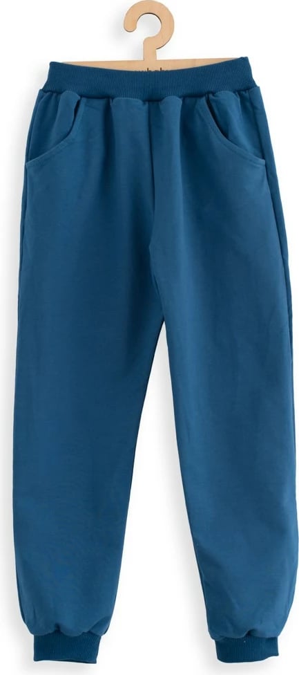 pantallona treningu për djem, New Baby, 95% pambuk 5% elastan, madhësia 128/134, blu