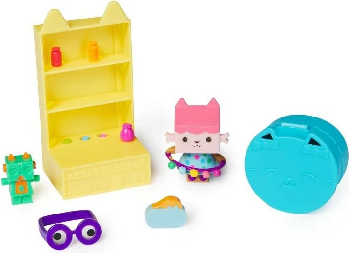 Set figurina Gabby's Dollhouse, Spin Master, 6068602/20144757, plastikë, me raft dhe aksesorë, shumëngjyrëshe