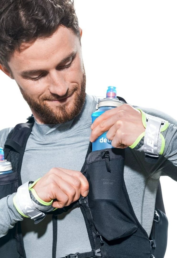 Çantë shpine Deuter Ascender 13, e zezë