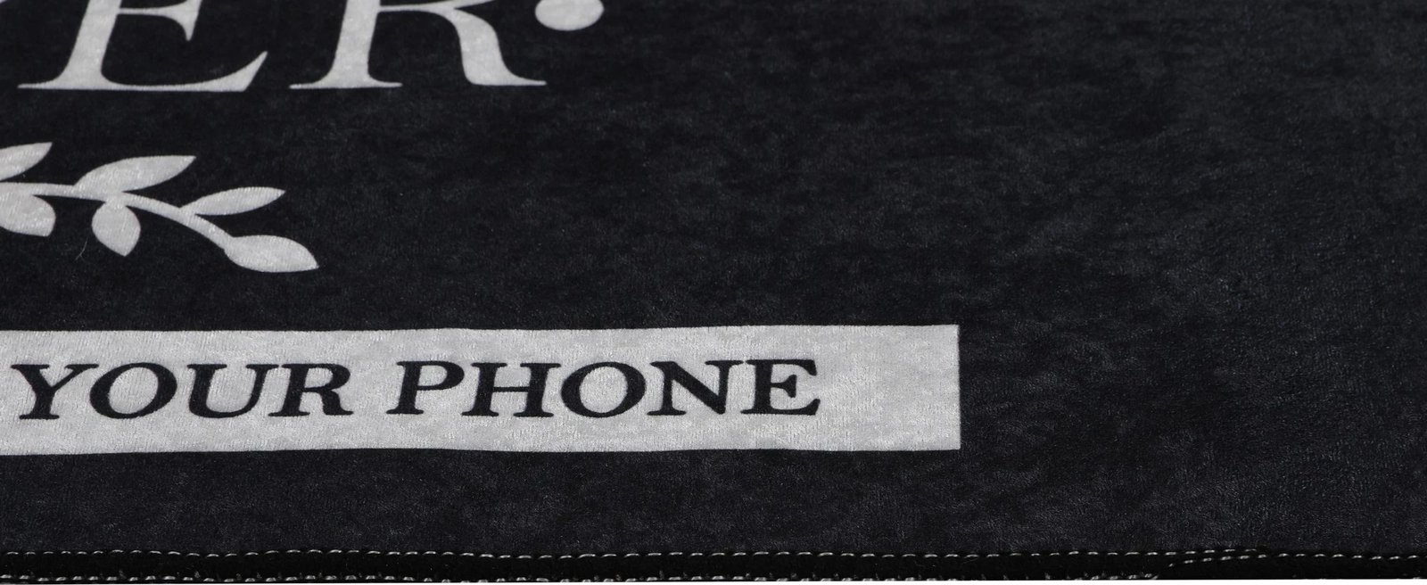 Tapet banjoje Mijölnir, për tualet, ngjyrë e zezë Tapet banjoje Mijölnir, për tualet, ngjyrë e zezë