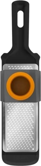 Rende kuzhine Fiskars 1014412, me mbrojtëse gishti, e zezë/portokalli