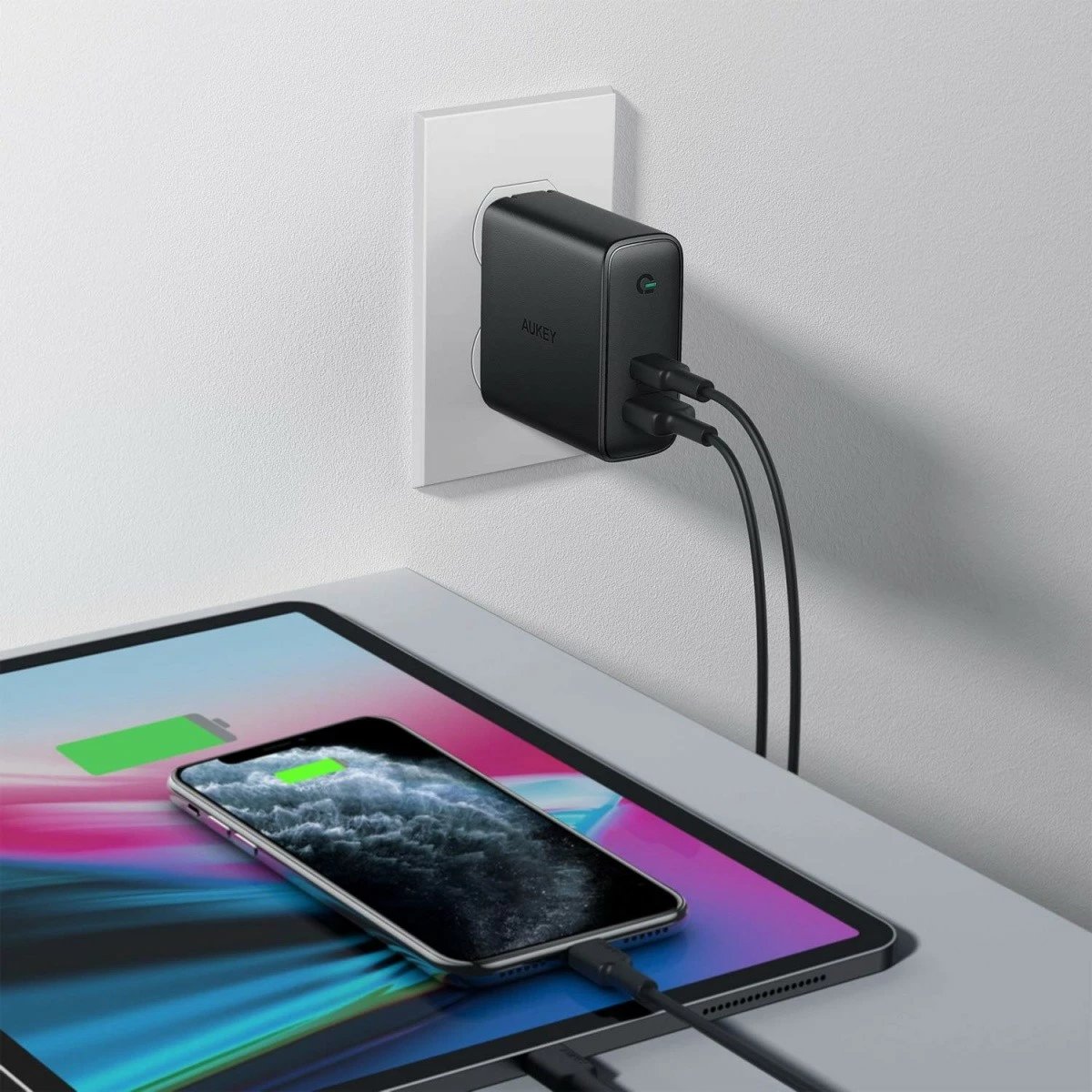 Karikues muri AUKEY PA-D3, 60W, 2xUSB (USB-C + USB 3.0), i zi