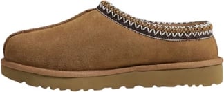 Papuqe Ugg femra, kafe