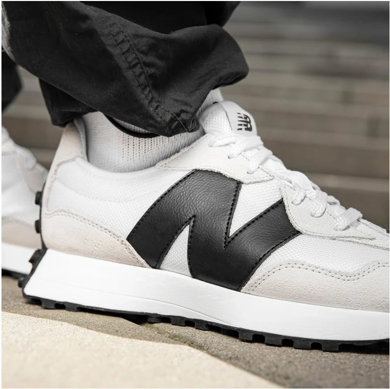 Atlete për meshkuj New Balance, të bardha