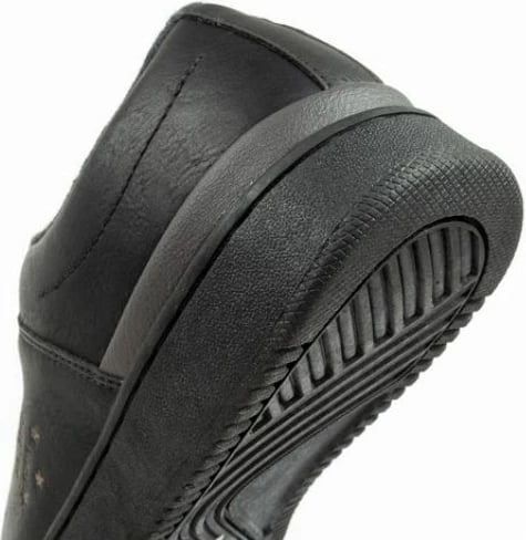 Atlete për meshkuj Inny, të zeza