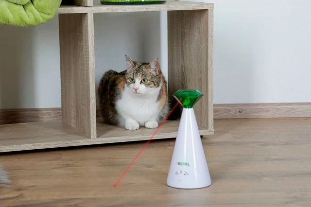 Lodër interaktive për mace KERBL Automatic Laser, 10x21 cm, e gjelbër