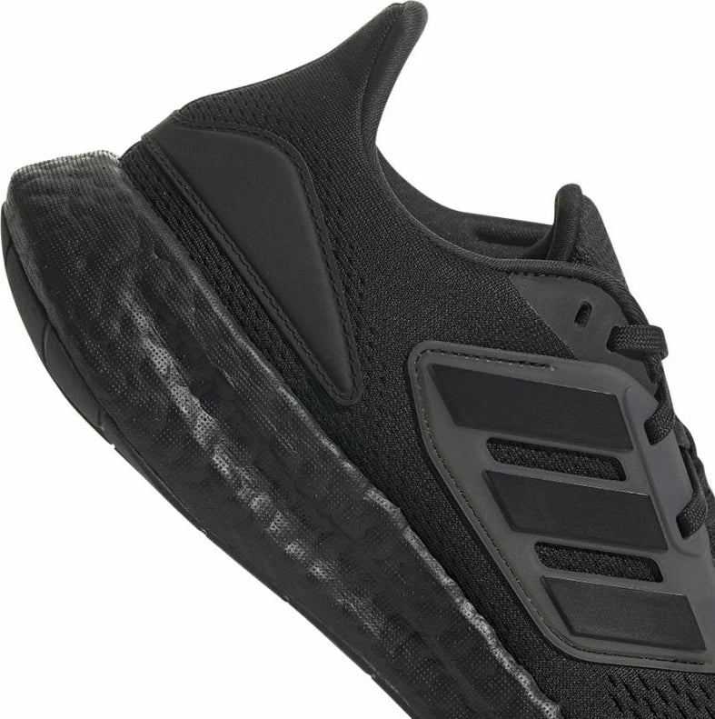 Atlete për vrapim adidas PureBoost 22 M, të zeza