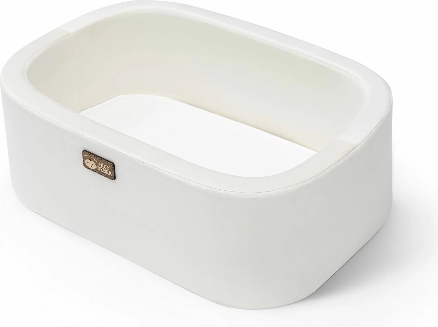 Djep Hanah Home, Hier, i bardhë dhe arre