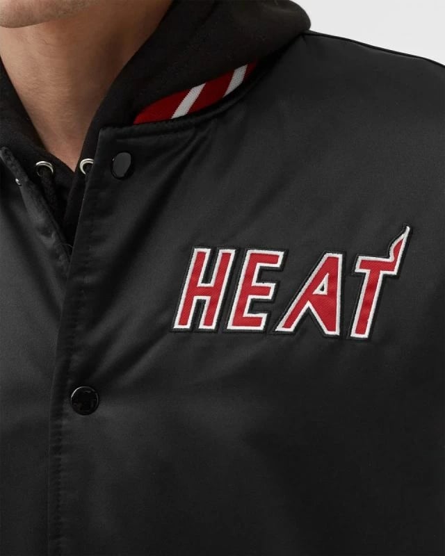 Jakne për meshkuj Mitchell & Ness, e zezë