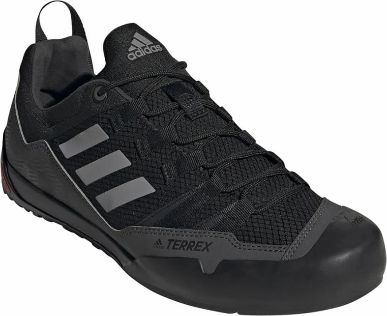 Atlete turistike për meshkuj adidas Terrex Swift Solo 2 M, të zeza
