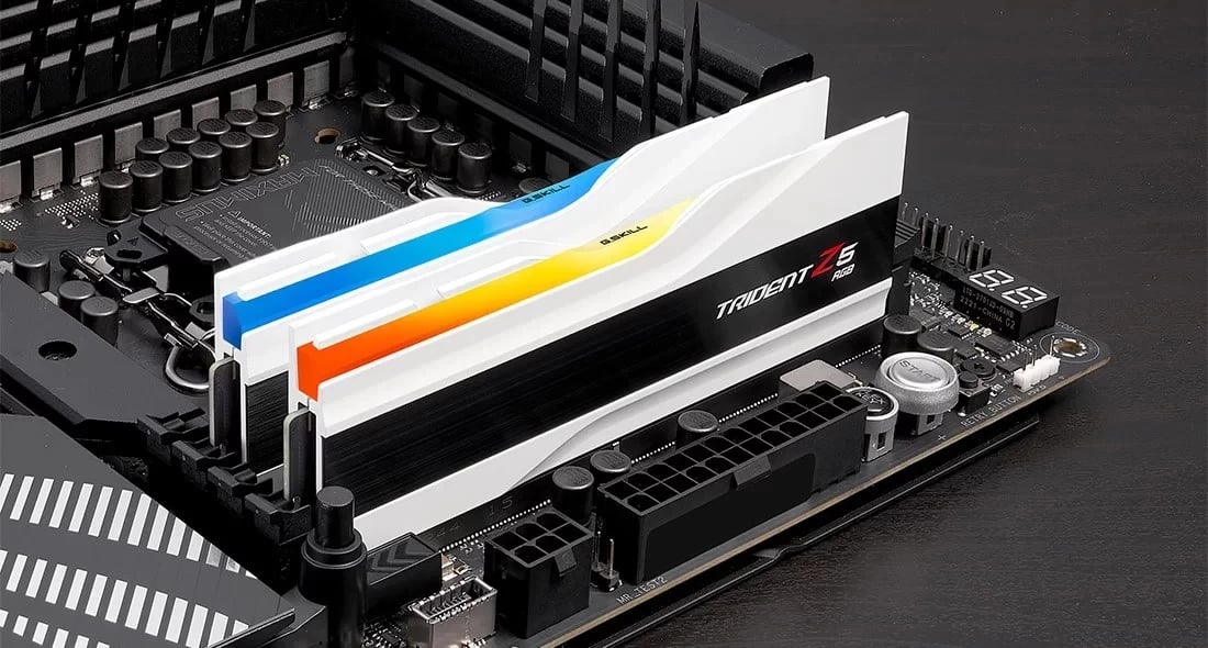 RAM Memorje G.Skill Trident Z5 RGB F5-6400J3239F48GX2-TZ5RW, 96 GB DDR5 6400 MHz