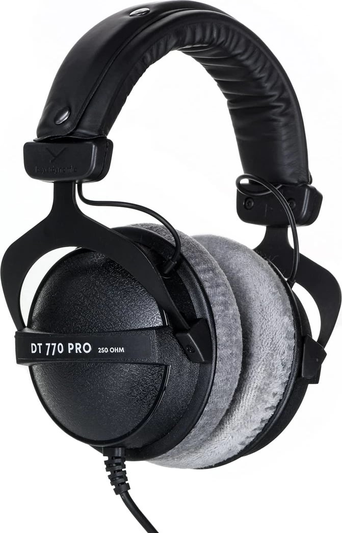 Kufje studio Beyerdynamic DT 770 PRO 250 OHM, të zeza Kufje studio Beyerdynamic DT 770 PRO 250 OHM, të zeza