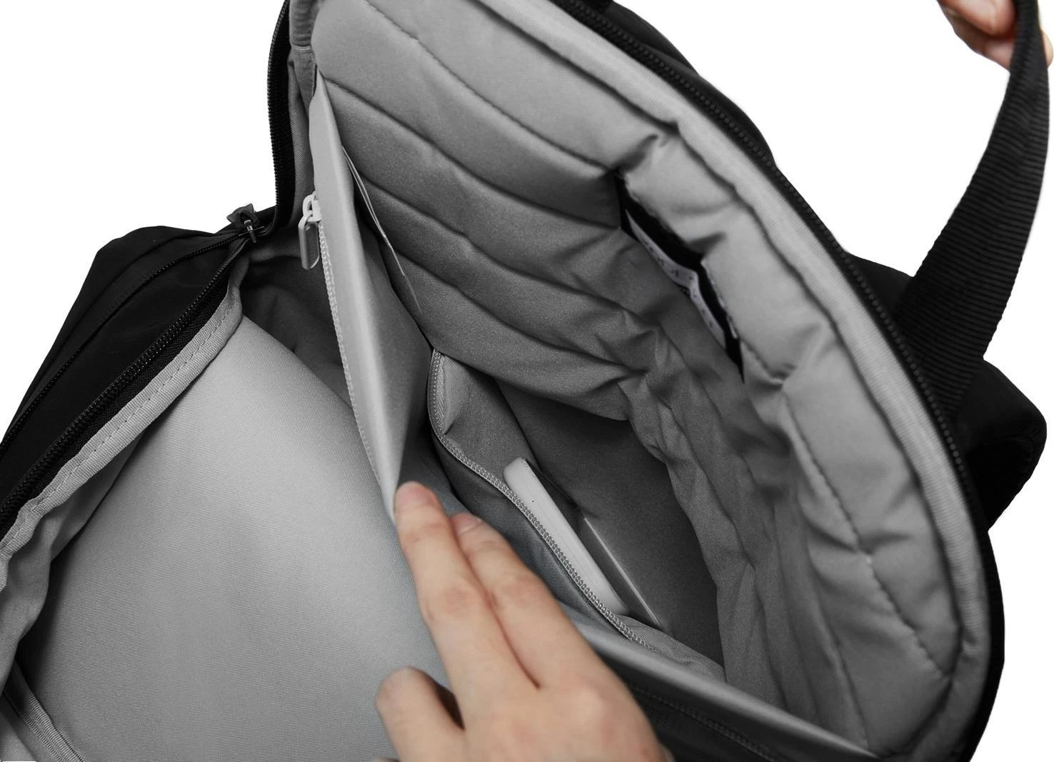 Çantë shpine XD DESIGN Bobby Soft Tote P706.3025, 15L, për laptop 16", kaltër e errët