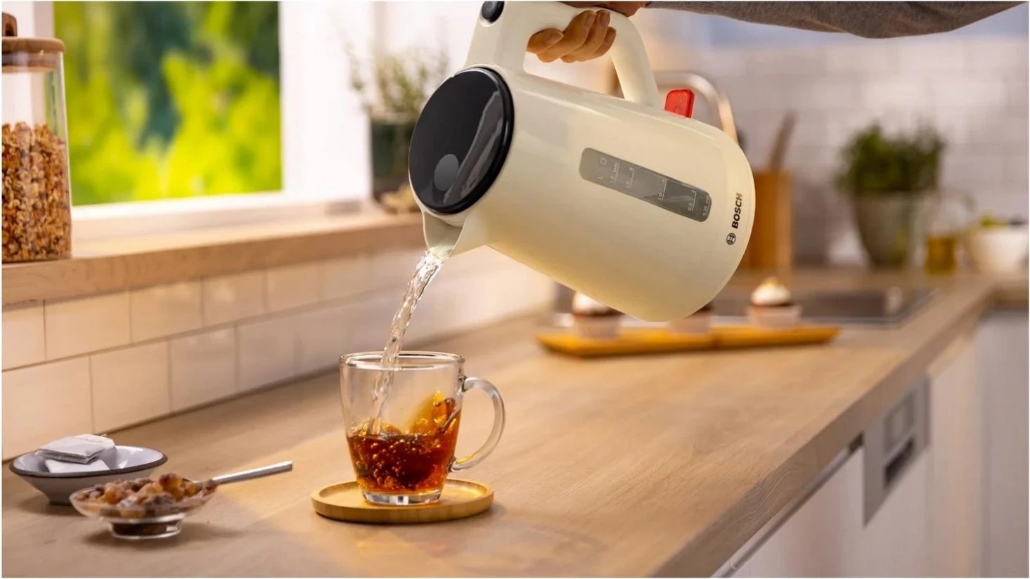 Çajnik Bosch TWK1M127, 1.7 litra, bezh