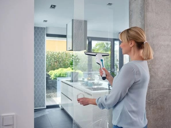 Pastrues elektrik për dritare Leifheit 51030, i bardhë