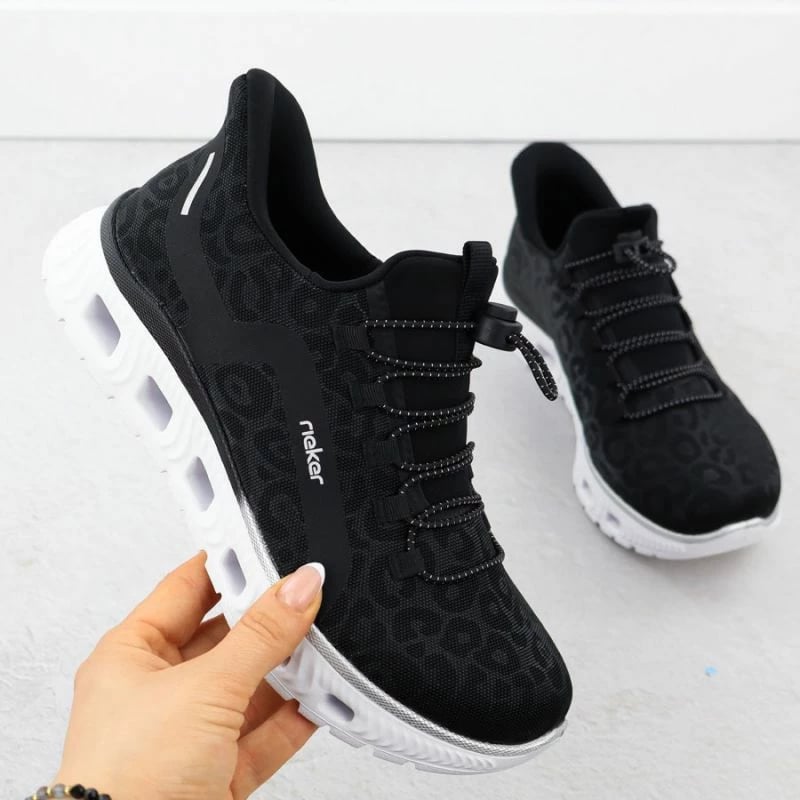 Këpucë lifestyle për femra Rieker, të zeza