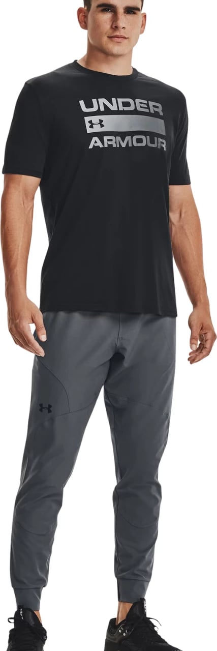 Maicë për meshkuj Under Armour, e zezë