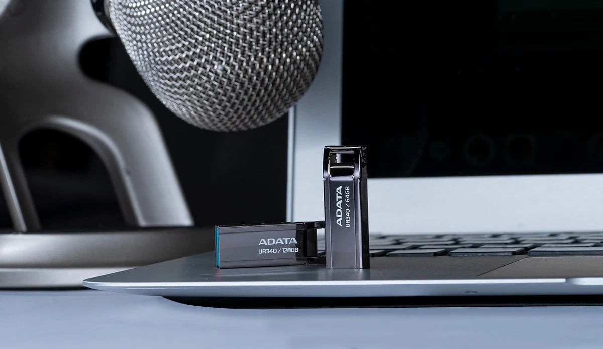 USB Adata UR340, 64 GB, 3.1 Gen 2