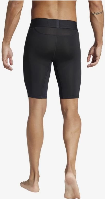 Shorce adidas për meshkuj, të zeza Shorce adidas për meshkuj, të zeza