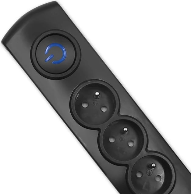 Prizë mbrojtëse Qoltec 50114 me 8 dalje, 3m, e zezë