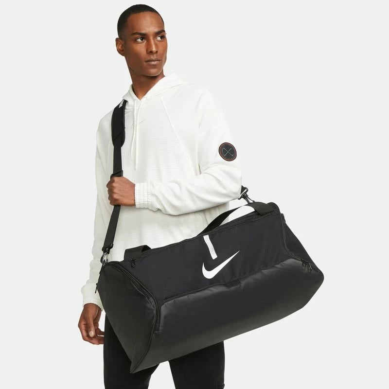Çantë sportive Nike, e zezë