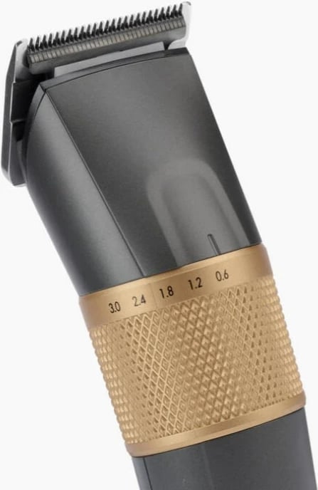 Makinë rroje flokësh Babyliss E987E, me bateri Lithium-Ion, Gold Makinë rroje flokësh Babyliss E987E, me bateri Lithium-Ion, Gold
