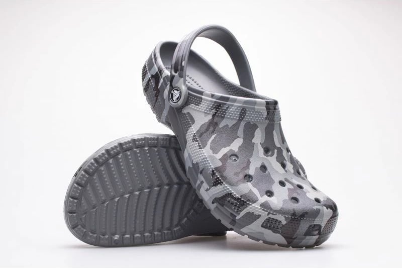 Këpucë Crocs për meshkuj, ngjyrë blu deti
