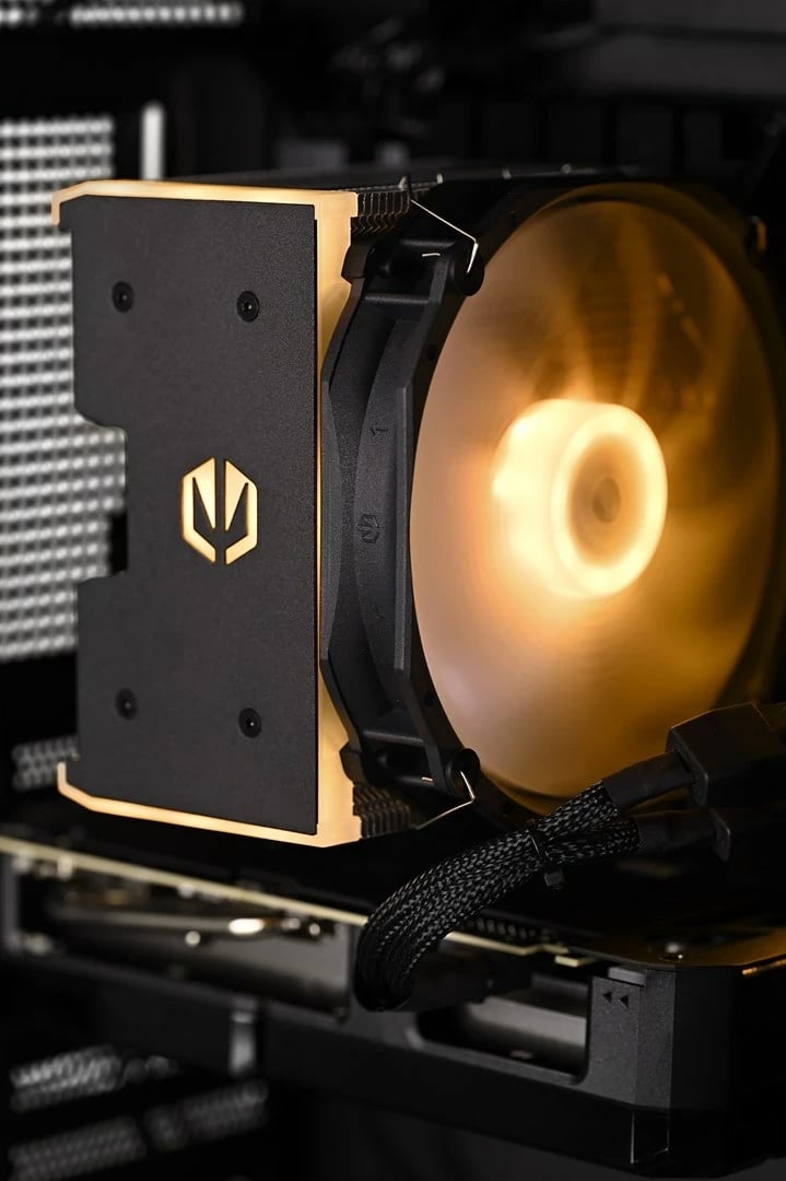 Kompjuter, AMD Ryzen 5, 32GB RAM, 1TB SSD, AMD Radeon RX 7700 XT