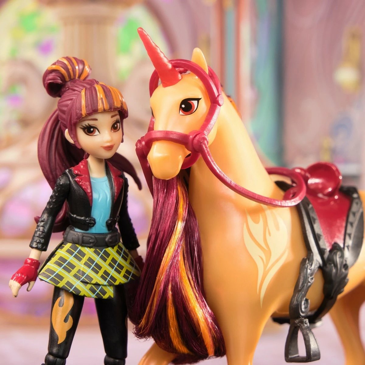 Set figurina Unicorn Academy Spin Master 6071175, Ava dhe Leaf, 11 cm + 13 cm, për vajza