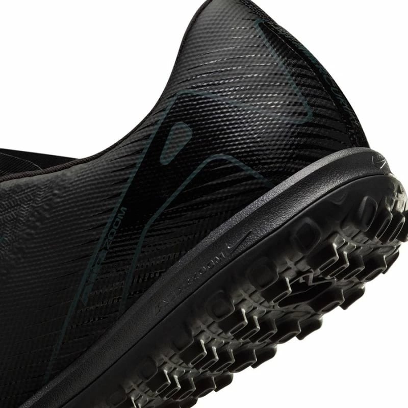Atlete futbolli Nike për meshkuj, të zeza