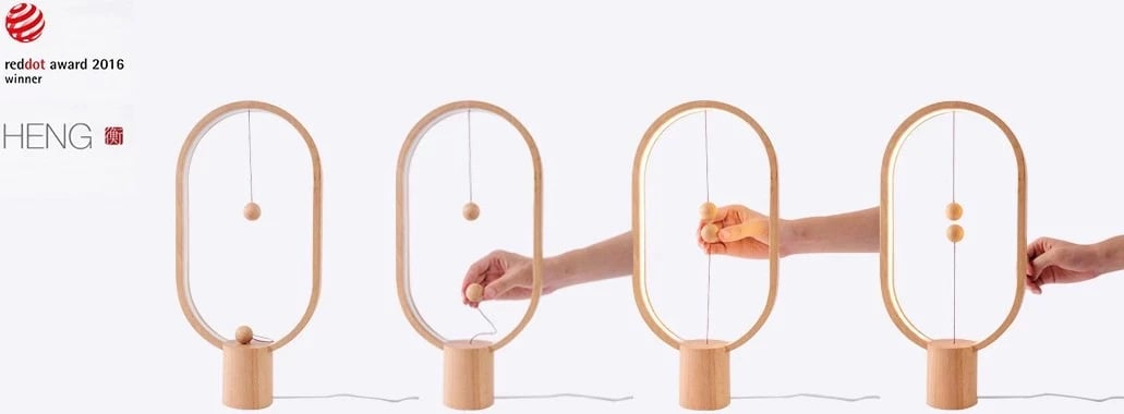 Llambë leximi Allocacoc Heng Balance Ellipse, USB, 2700 K, prej druri Llambë leximi Allocacoc Heng Balance Ellipse, USB, 2700 K, prej druri
