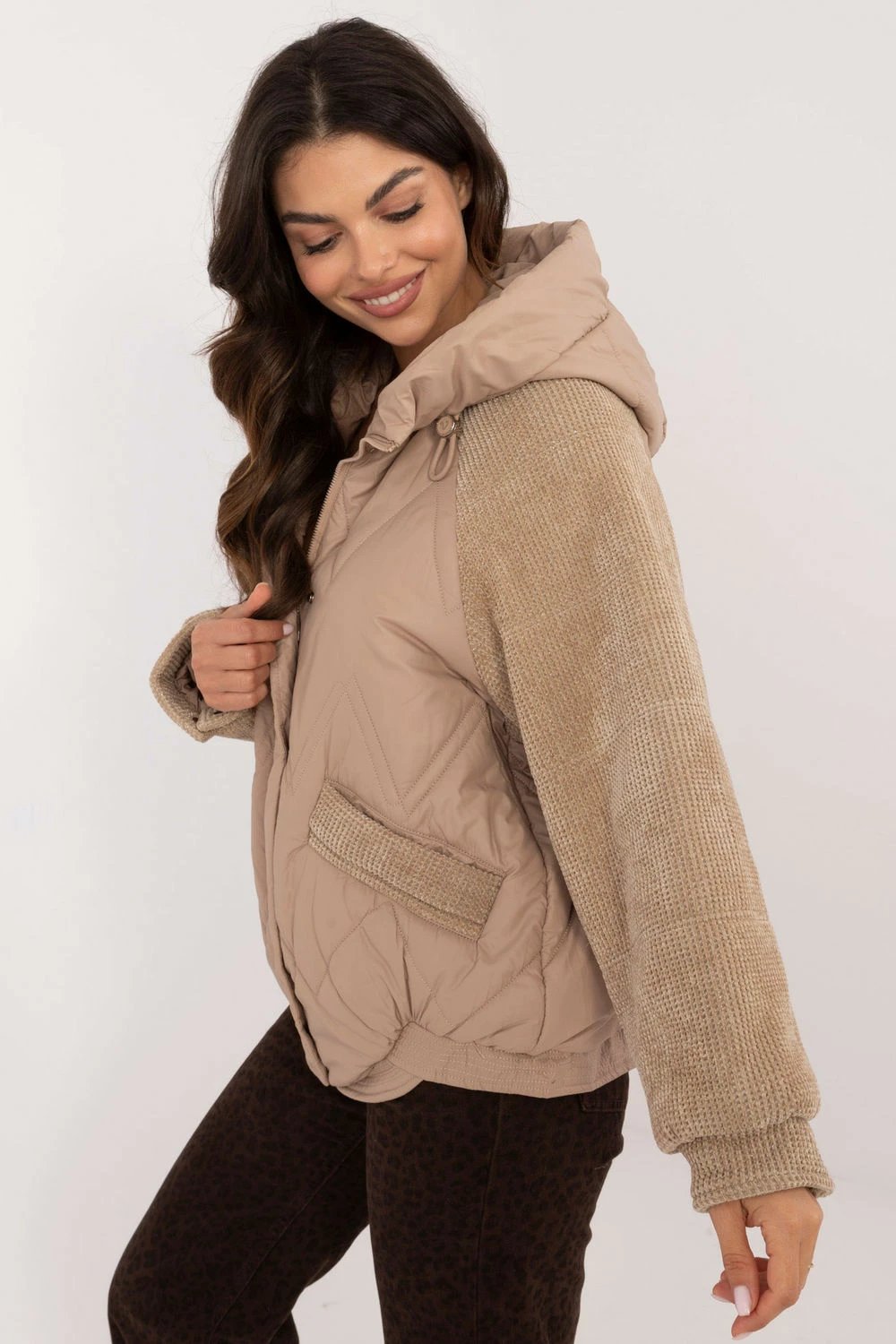 Jakne për femra MBM model 201565, kafe
