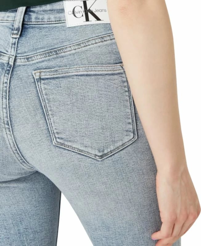 Pantallona për femra Calvin Klein Jeans, të ngushta